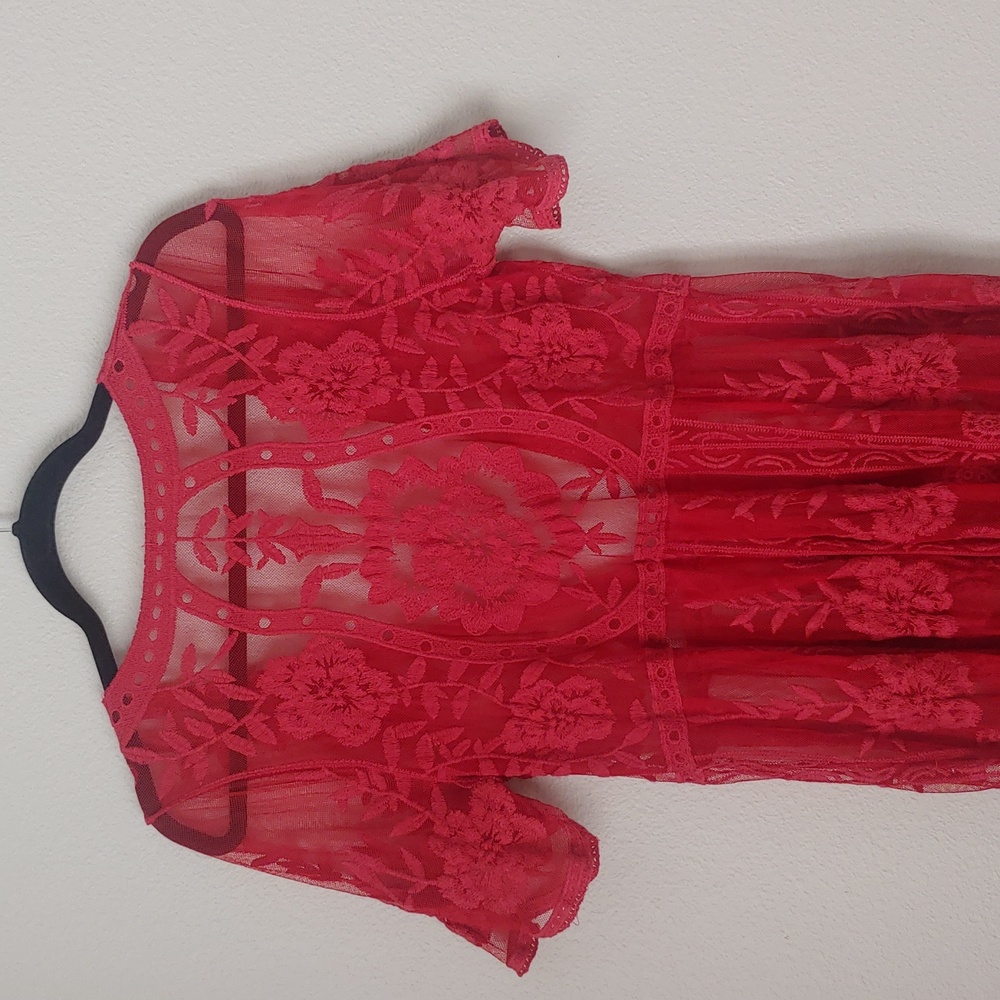 Red Lace V-Neck Women's Dress - Picture 8 of 14